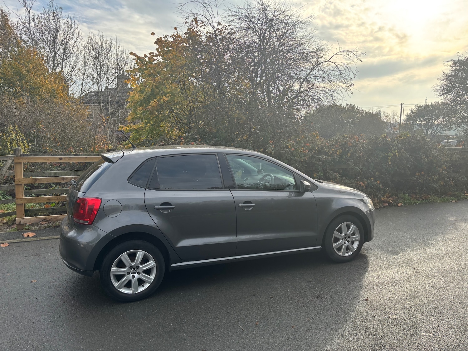 Used Volkswagen Polo 2011 for sale - 76669461: Photo 8