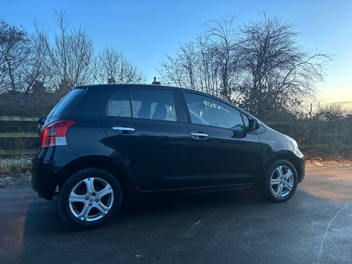Used Toyota Yaris 2010 for sale - 77071424: Photo 12