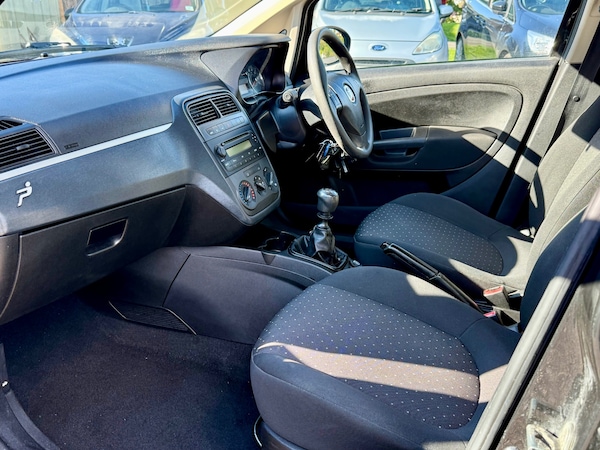Used Fiat Grande Punto 2009 for sale - 76076759: Photo 15