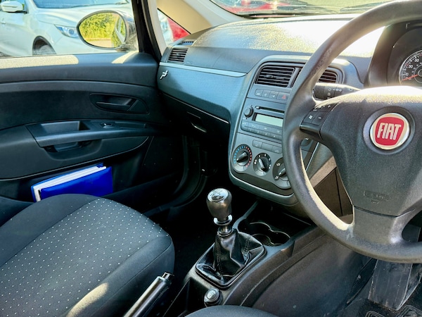 Used Fiat Grande Punto 2009 for sale - 76076759: Photo 18