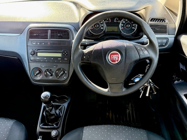 Used Fiat Grande Punto 2009 for sale - 76076759: Photo 19