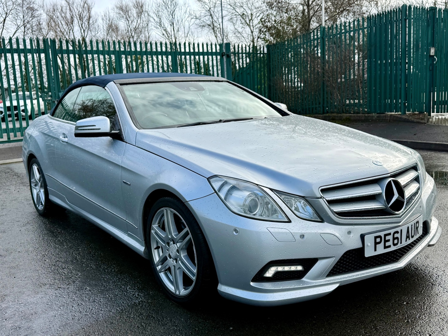 Used Mercedes-Benz E Class 2011 for sale - 77417946: Photo 18