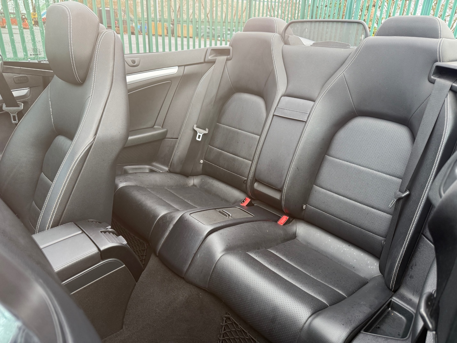 Used Mercedes-Benz E Class 2011 for sale - 77417946: Photo 36