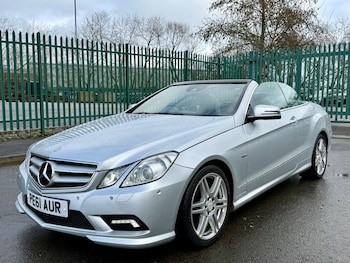 Used Mercedes-Benz E Class 2011 for sale - 77417946: Photo