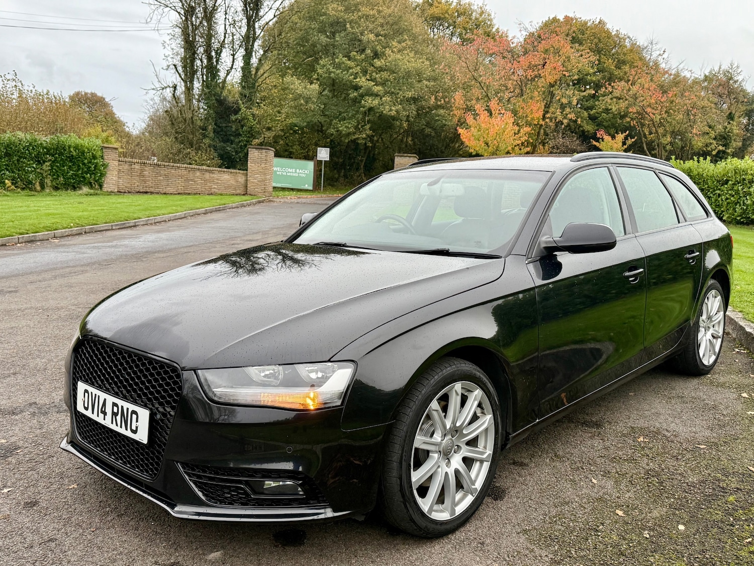 Used Audi A4 2014 for sale - 76242815: Photo 1