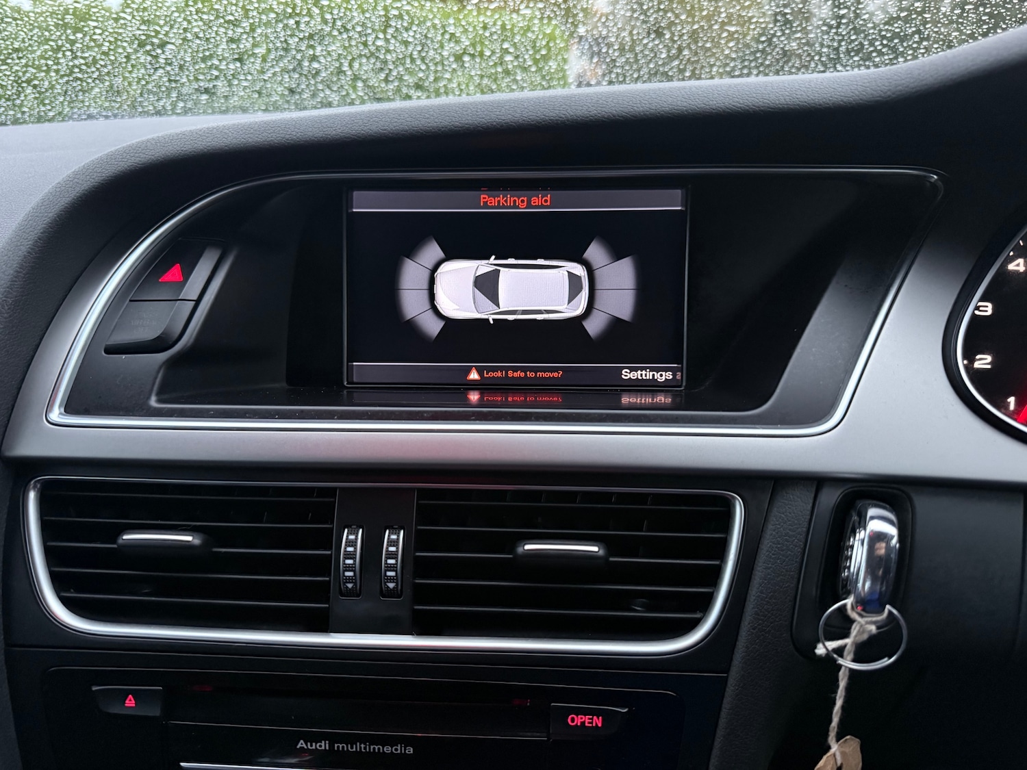 Used Audi A4 2014 for sale - 76242815: Photo 22