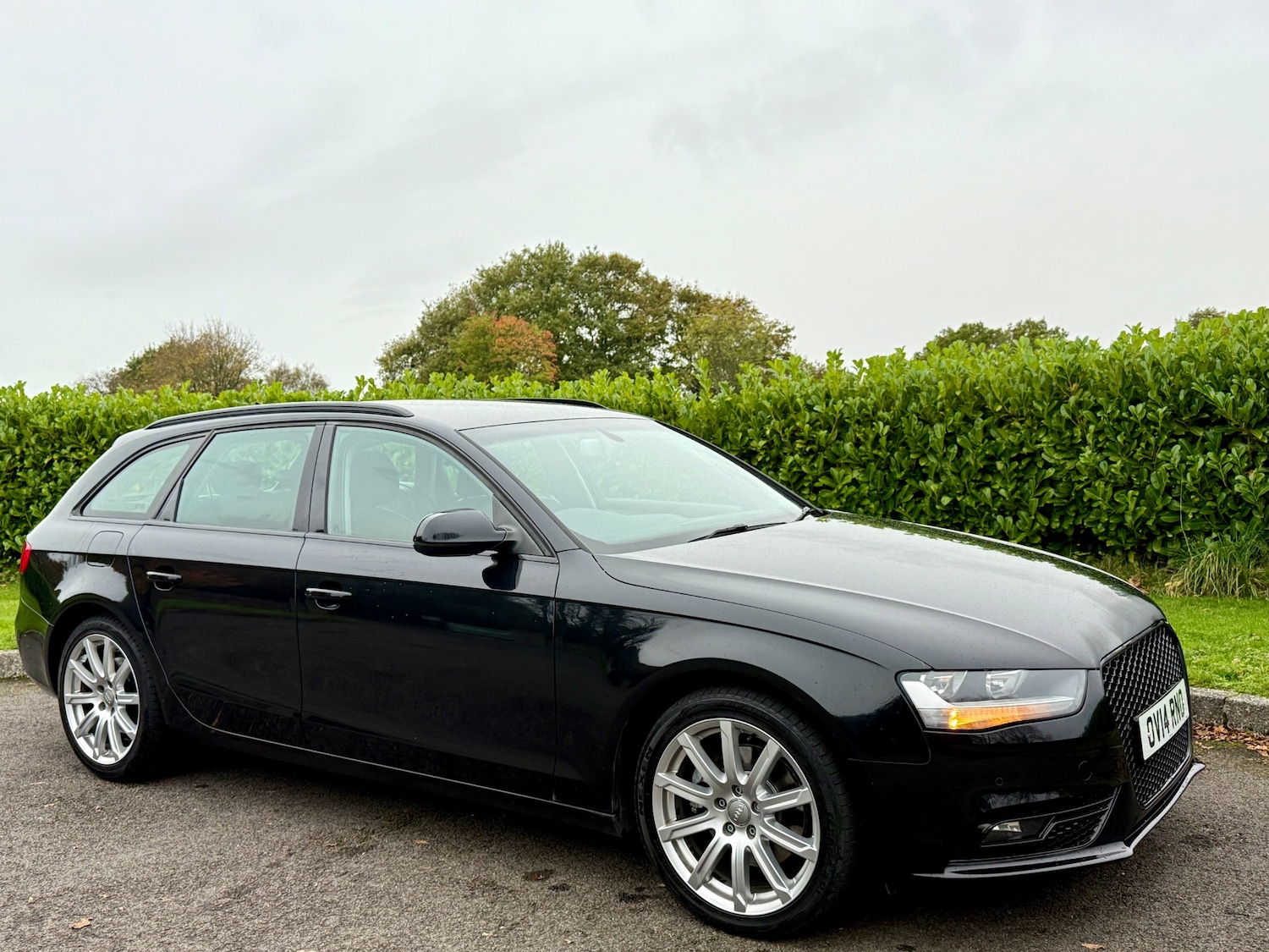 Used Audi A4 2014 for sale - 76242815: Photo 4