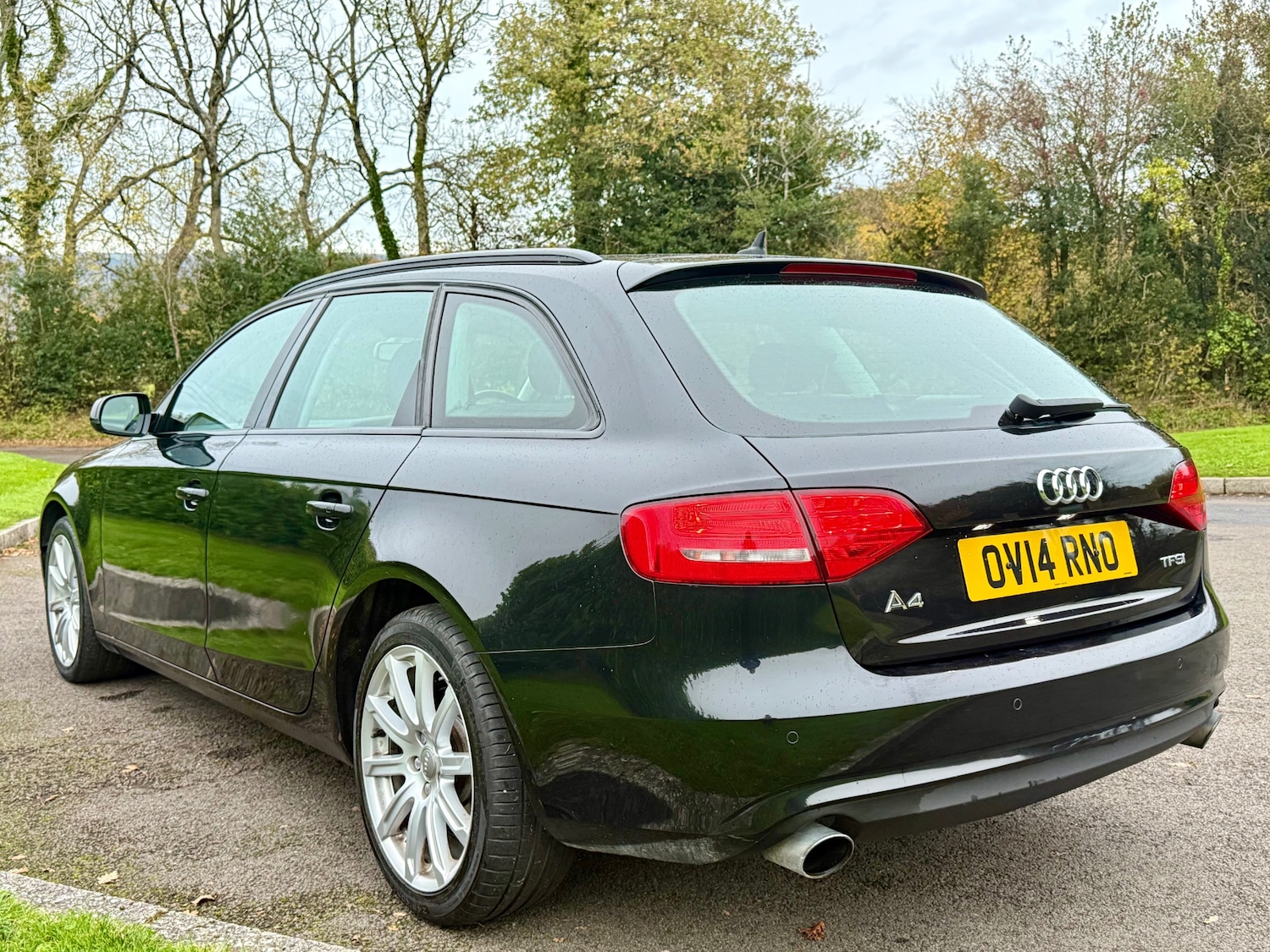 Used Audi A4 2014 for sale - 76242815: Photo 9