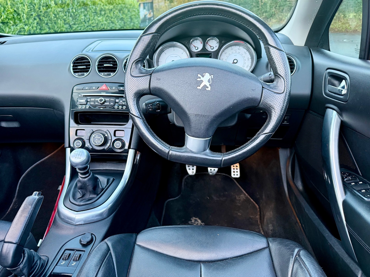 Used Peugeot 308 2010 for sale - 76553723: Photo 18