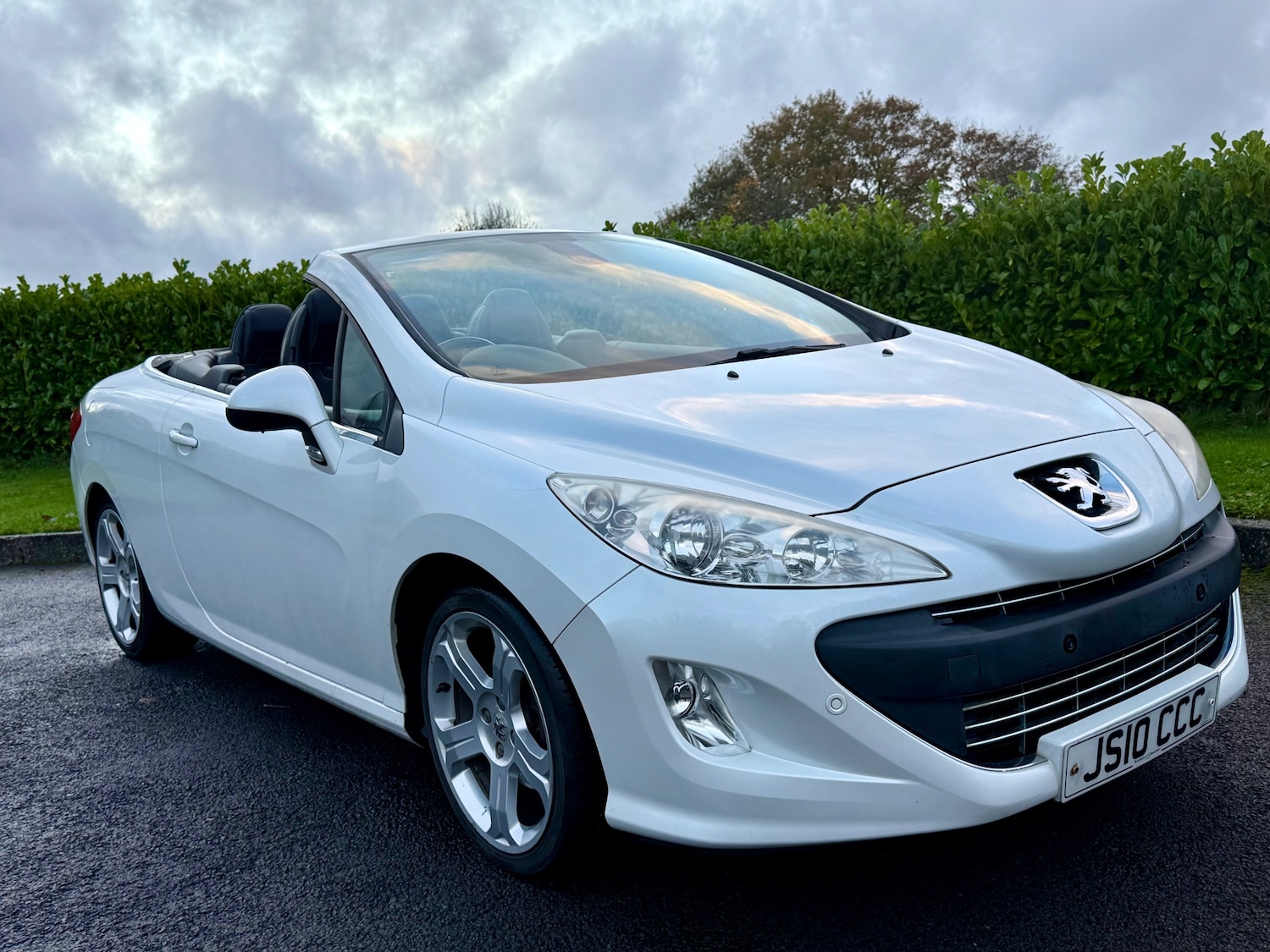 Used Peugeot 308 2010 for sale - 76553723: Photo 2