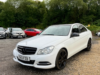 Used Mercedes-Benz C-Class 2013 for sale - 75773532: Photo