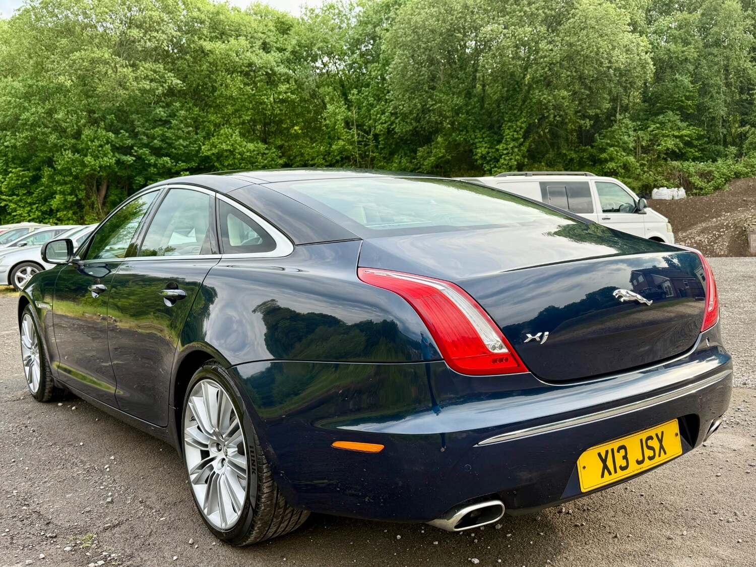 Used Jaguar XJ 2010 for sale - 78105764: Photo 11