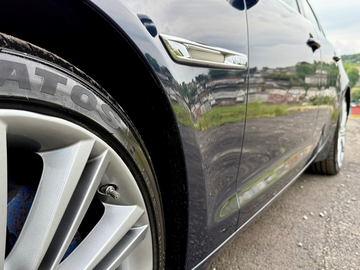 Used Jaguar XJ 2010 for sale - 78105764: Photo 30