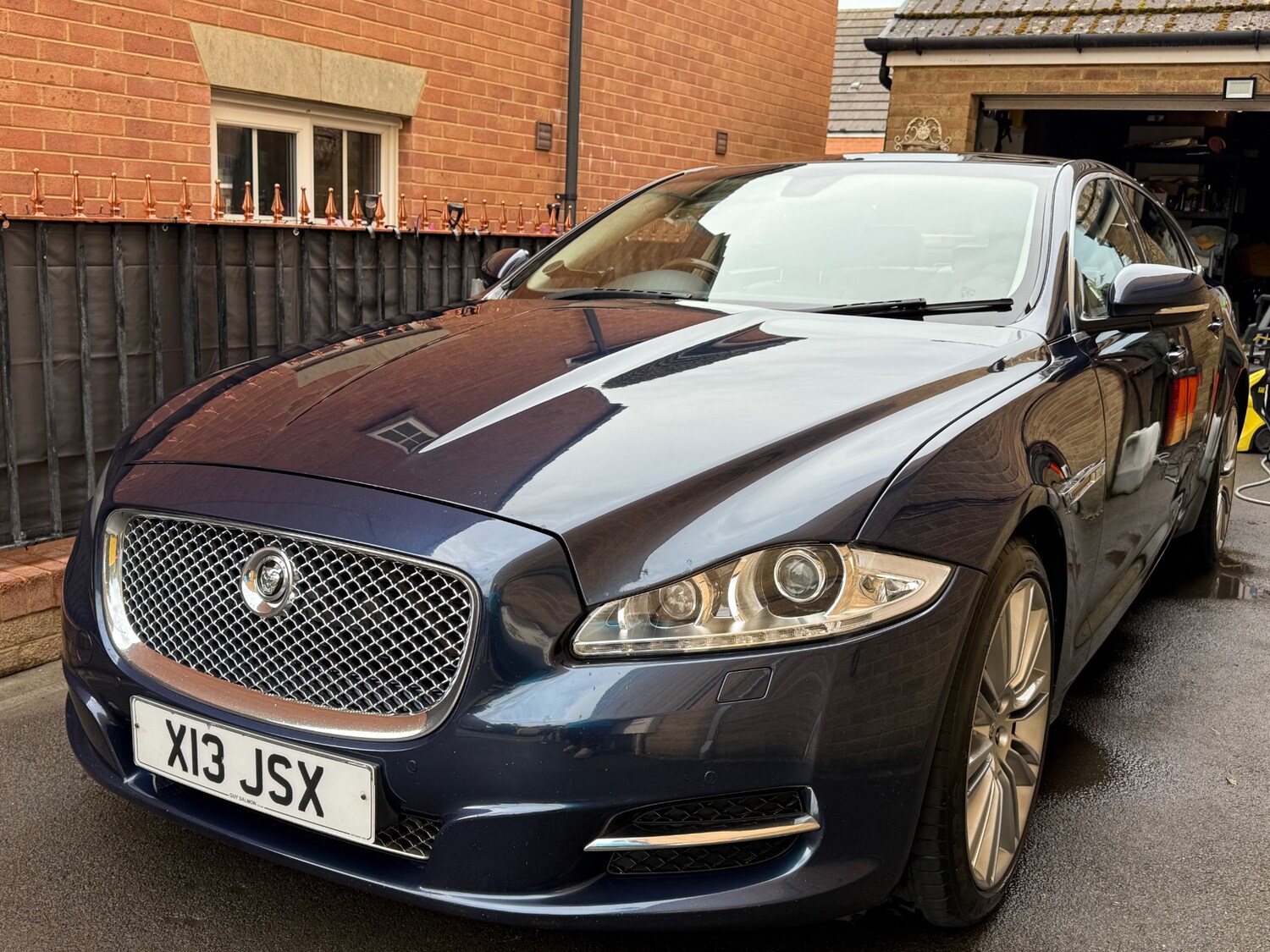 Used Jaguar XJ 2010 for sale - 78105764: Photo 34