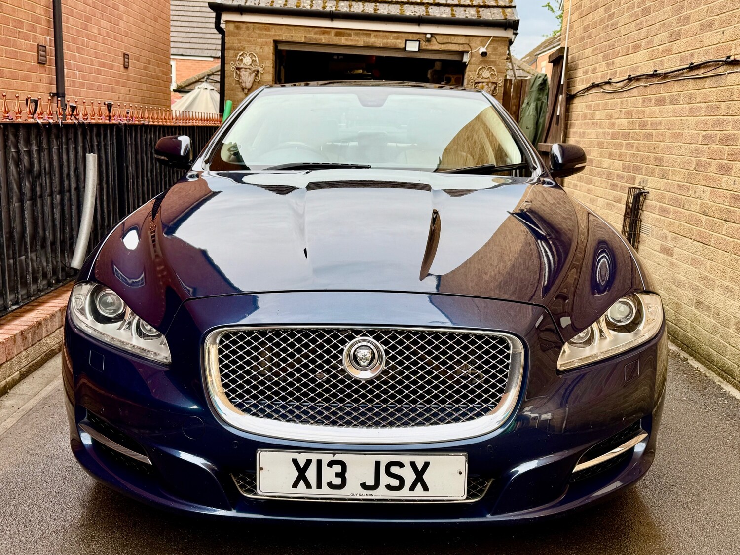 Used Jaguar XJ 2010 for sale - 78105764: Photo 35
