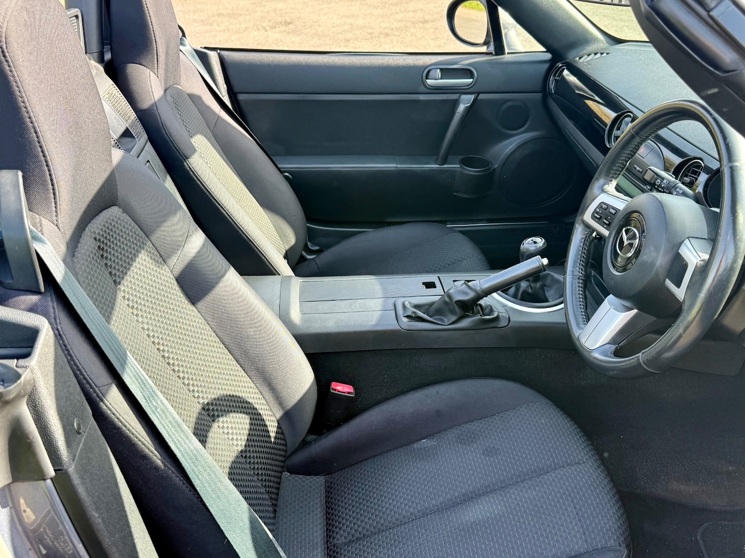 Used Mazda MX-5 2006 for sale - 78162552: Photo 15