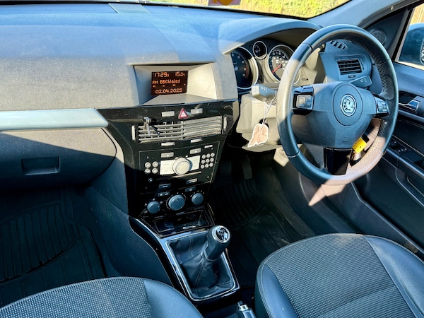 Used Vauxhall Astra 2008 for sale - 74245899: Photo 12