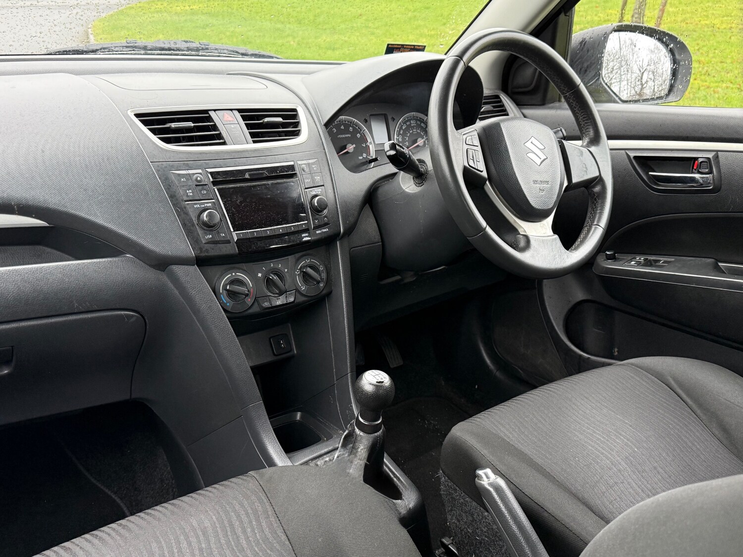 Used Suzuki Swift 2011 for sale - 77516591: Photo 13