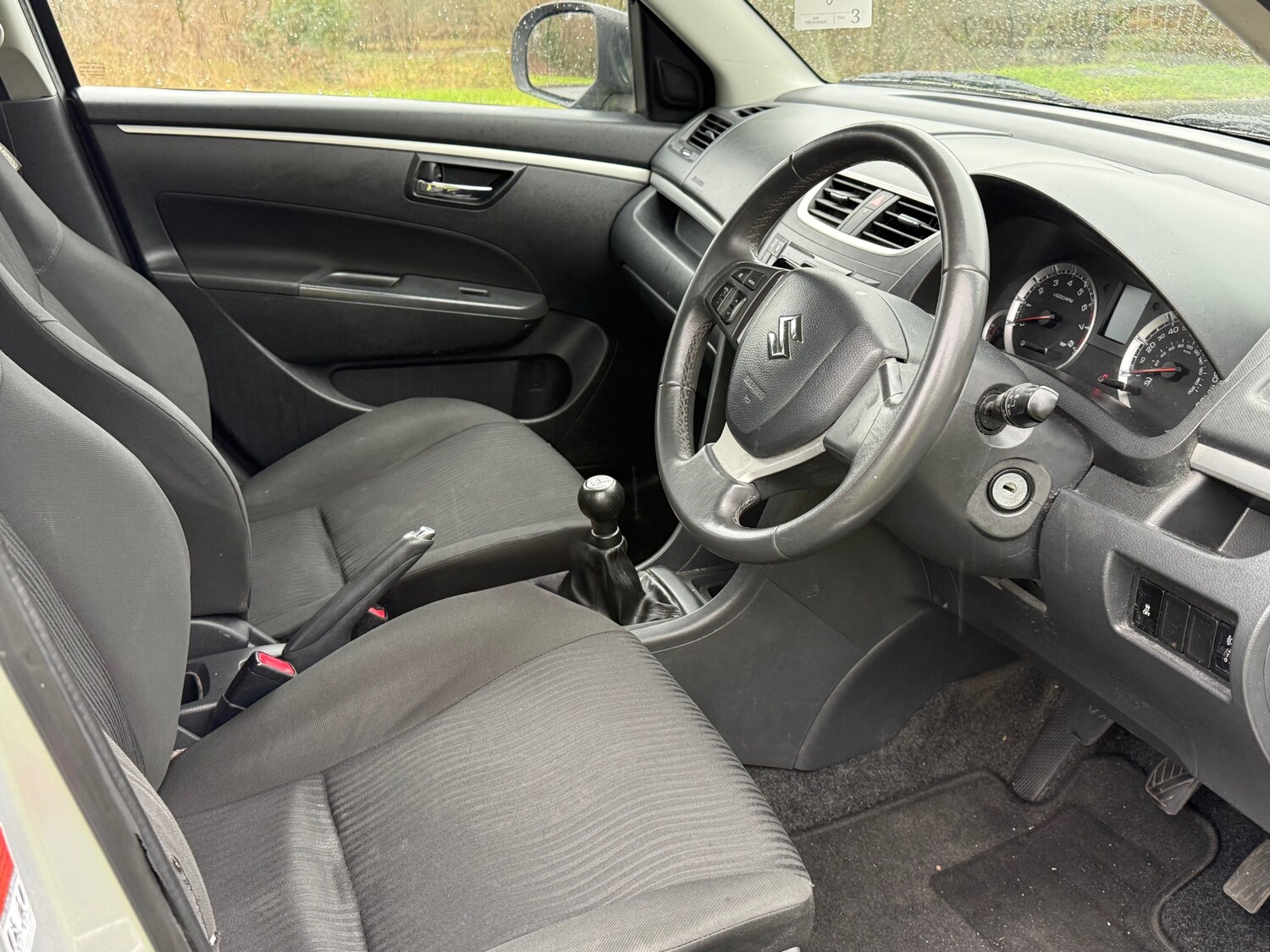 Used Suzuki Swift 2011 for sale - 77516591: Photo 17