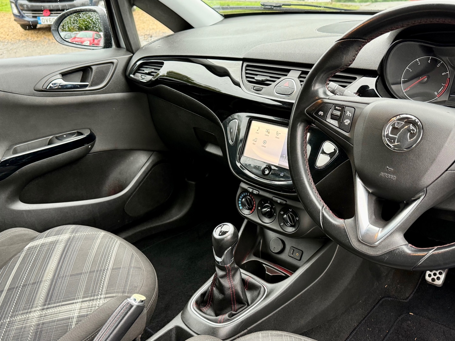 Used Vauxhall Corsa 2015 for sale - 76149814: Photo 14