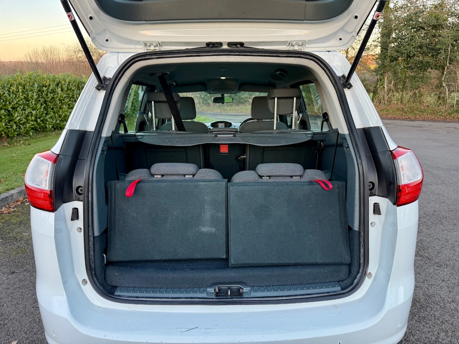 Used Ford Grand C-Max 2012 for sale - 76626777: Photo 22