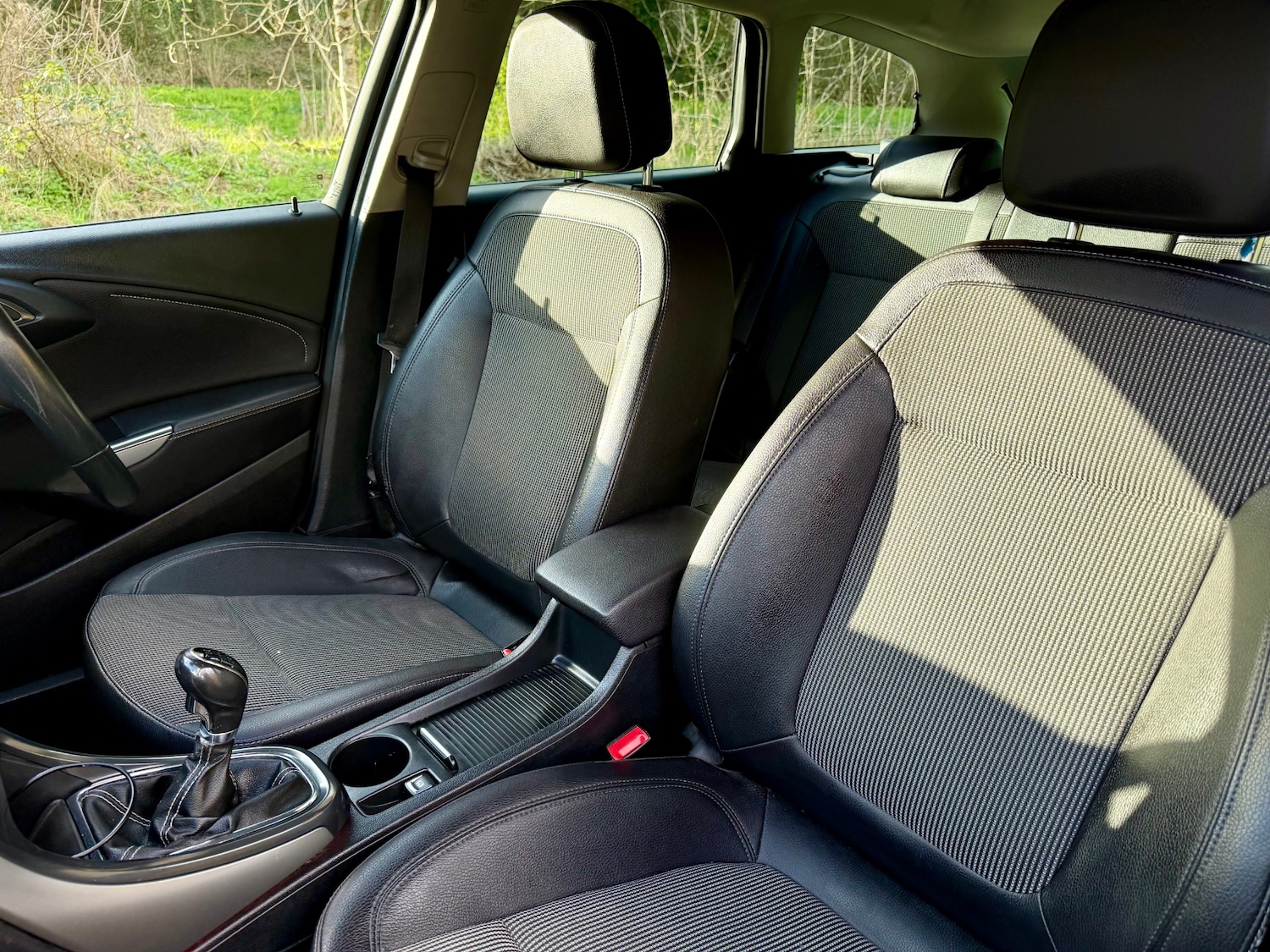 Used Vauxhall Astra 2011 for sale - 77775107: Photo 21