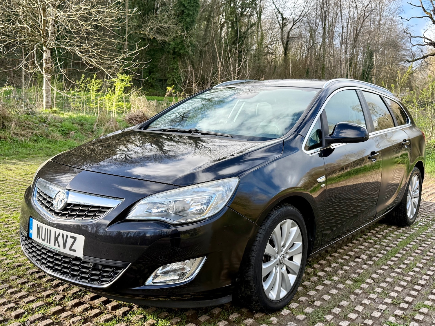 Used Vauxhall Astra 2011 for sale - 77775107: Photo 4
