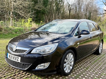 Used Vauxhall Astra 2011 for sale - 77775107: Photo