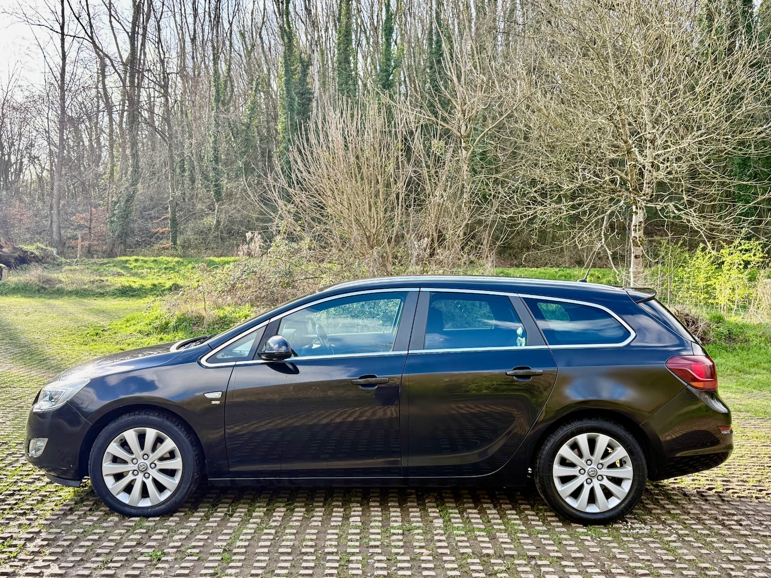 Used Vauxhall Astra 2011 for sale - 77775107: Photo 6