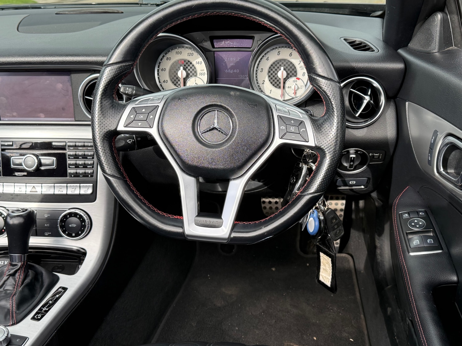 Used Mercedes-Benz SLK 2011 for sale - 77845208: Photo 14