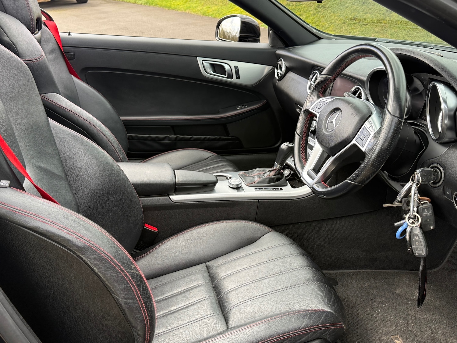 Used Mercedes-Benz SLK 2011 for sale - 77845208: Photo 19