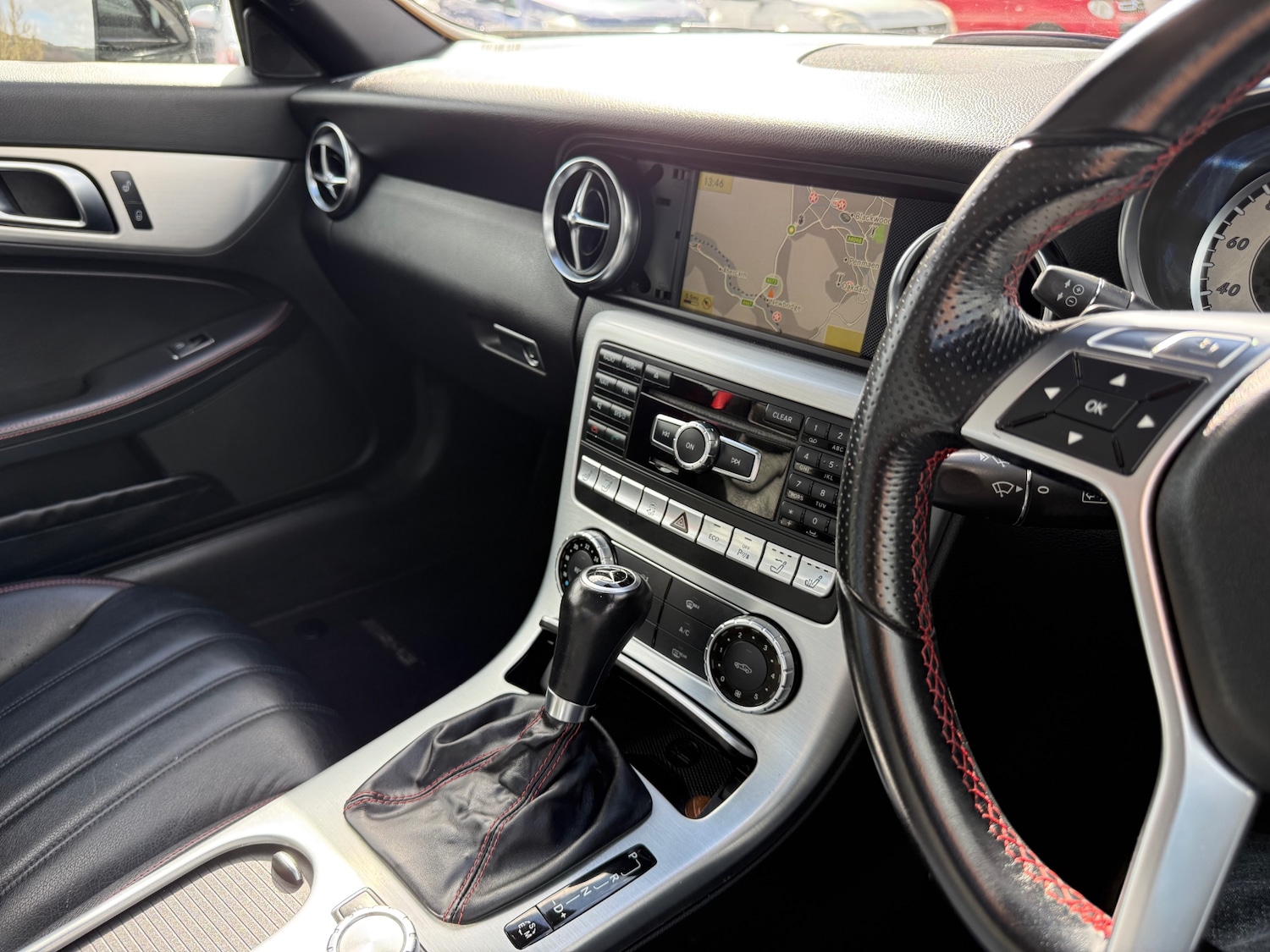 Used Mercedes-Benz SLK 2011 for sale - 77845208: Photo 20