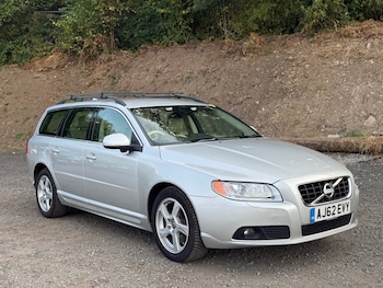 Used Volvo V70 2012 for sale - 79539755: Photo