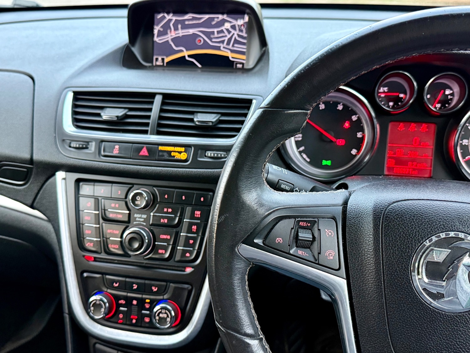 Used Vauxhall Mokka 2014 for sale - 76149866: Photo 24