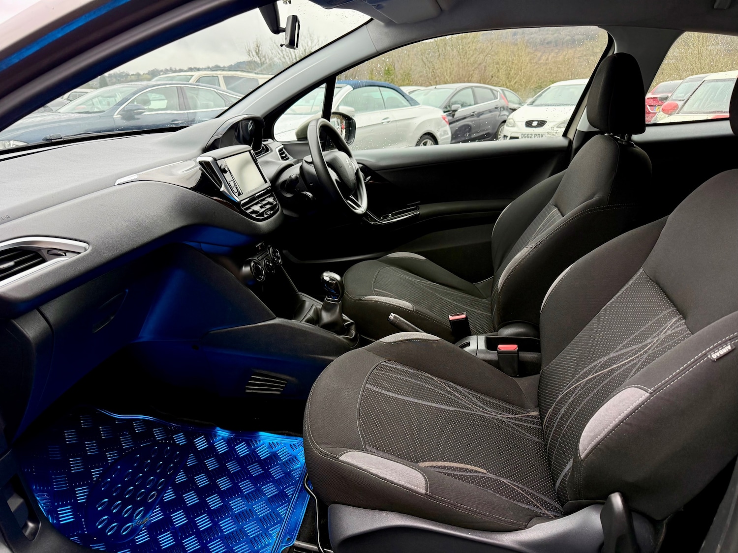 Used Peugeot 208 2014 for sale - 77459575: Photo 18