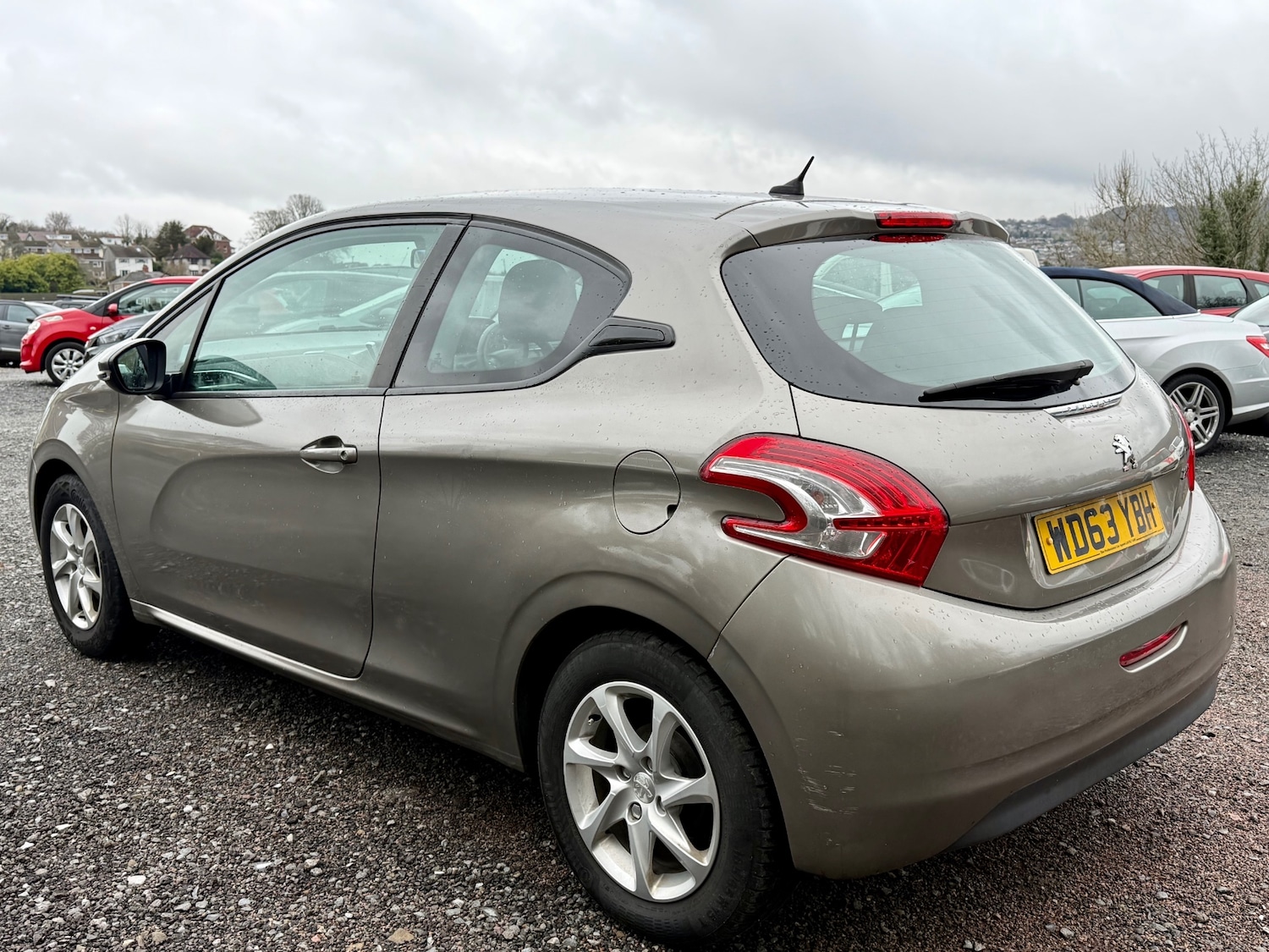 Used Peugeot 208 2014 for sale - 77459575: Photo 7
