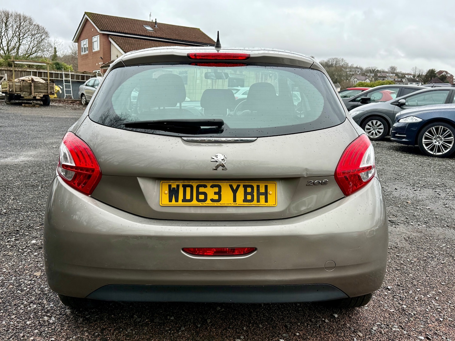 Used Peugeot 208 2014 for sale - 77459575: Photo 9