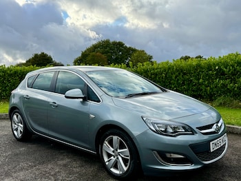 Used Vauxhall Astra 2015 for sale - 78121207: Photo