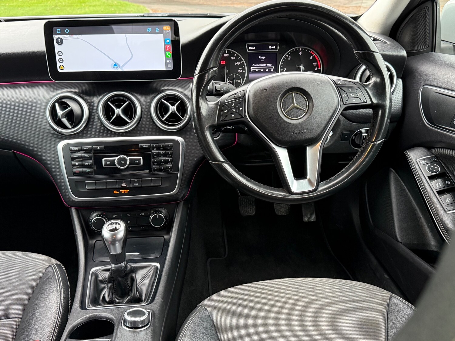 Used Mercedes-Benz A-Class 2014 for sale - 76358304: Photo 14