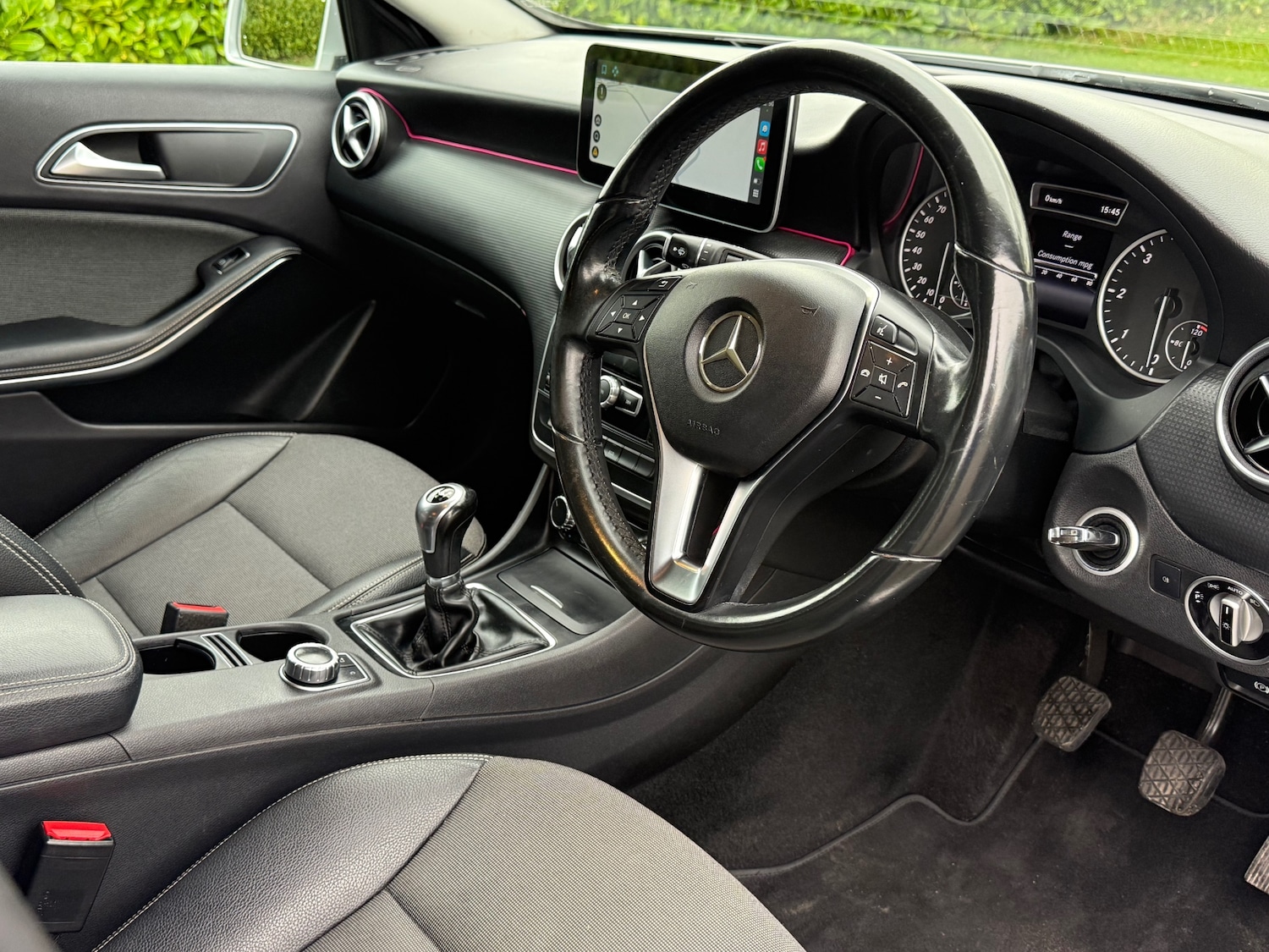 Used Mercedes-Benz A-Class 2014 for sale - 76358304: Photo 27