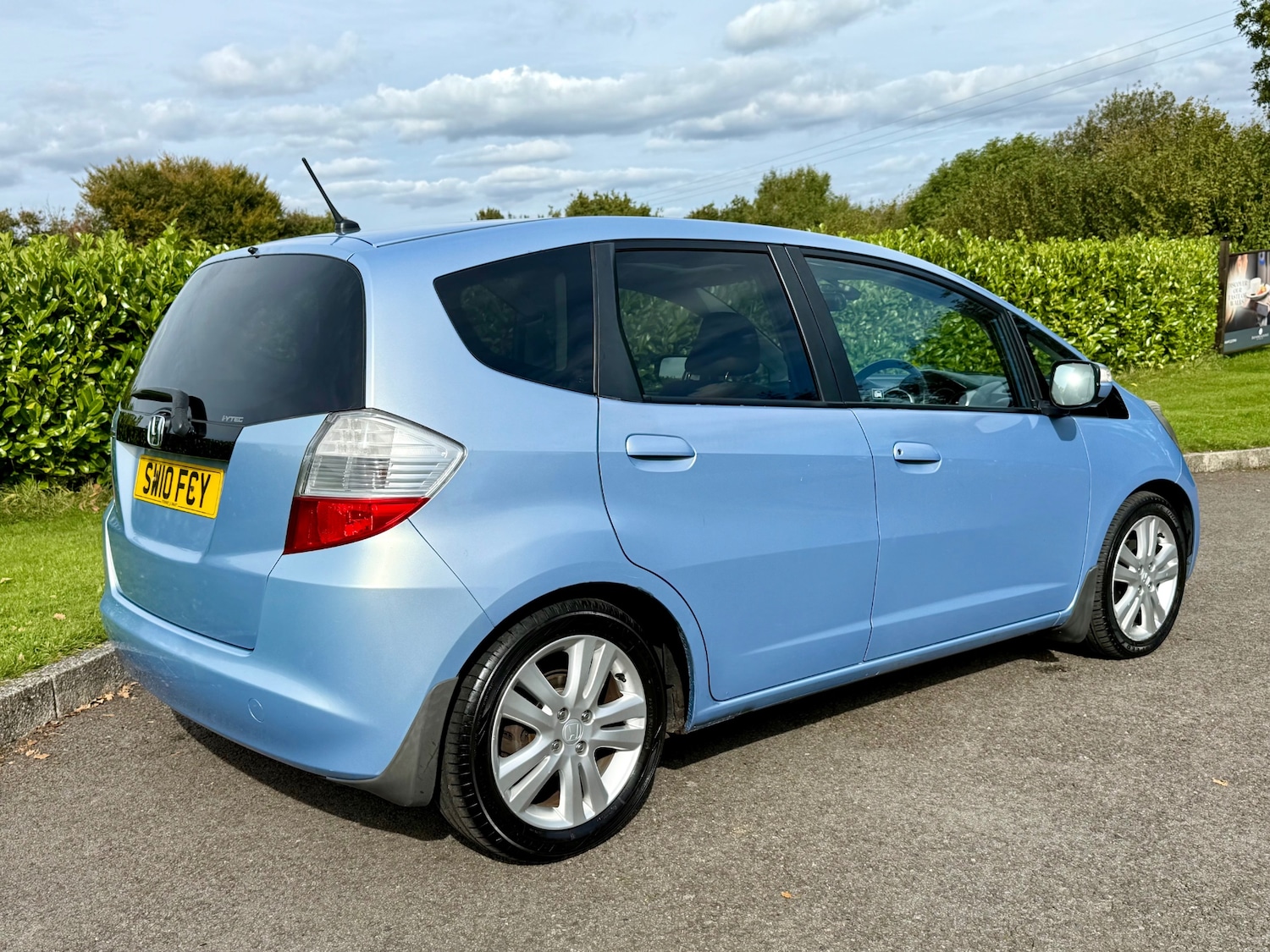 Used Honda Jazz 2010 for sale - 76107578: Photo 11