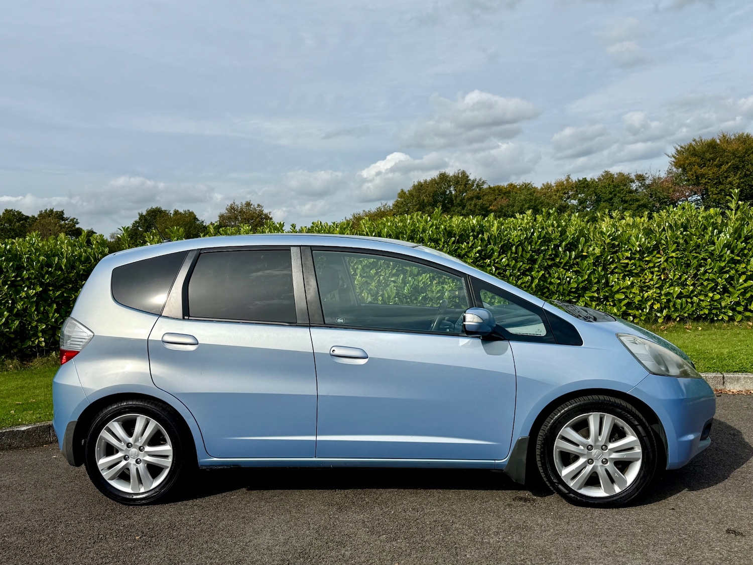 Used Honda Jazz 2010 for sale - 76107578: Photo 12