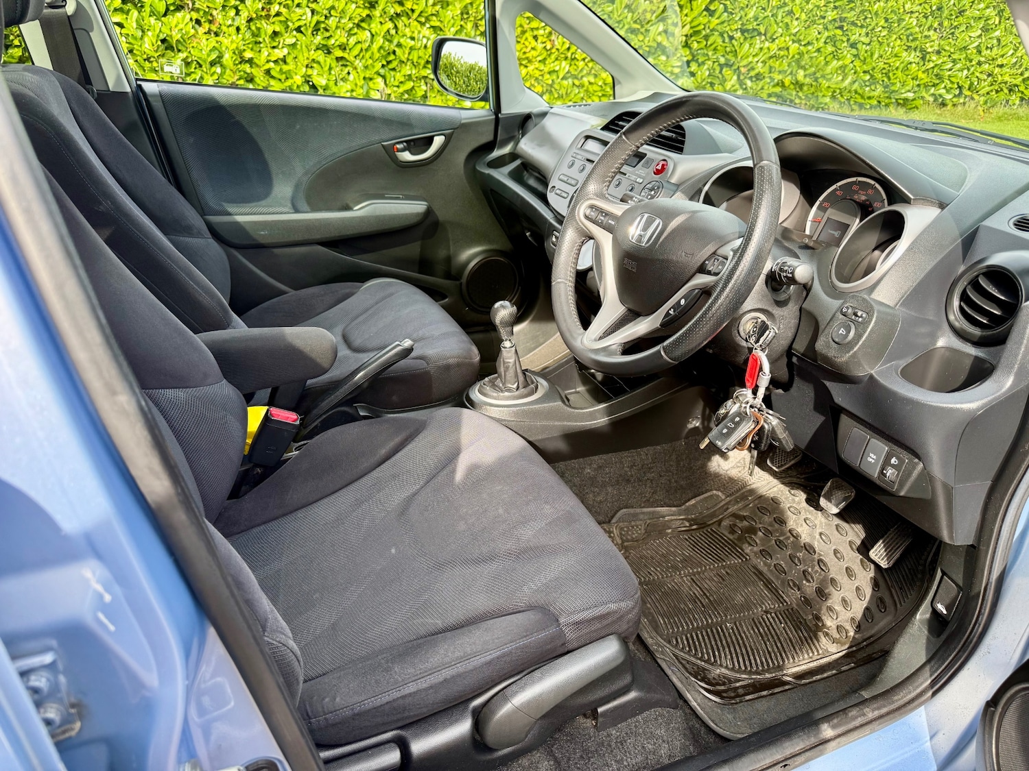 Used Honda Jazz 2010 for sale - 76107578: Photo 16