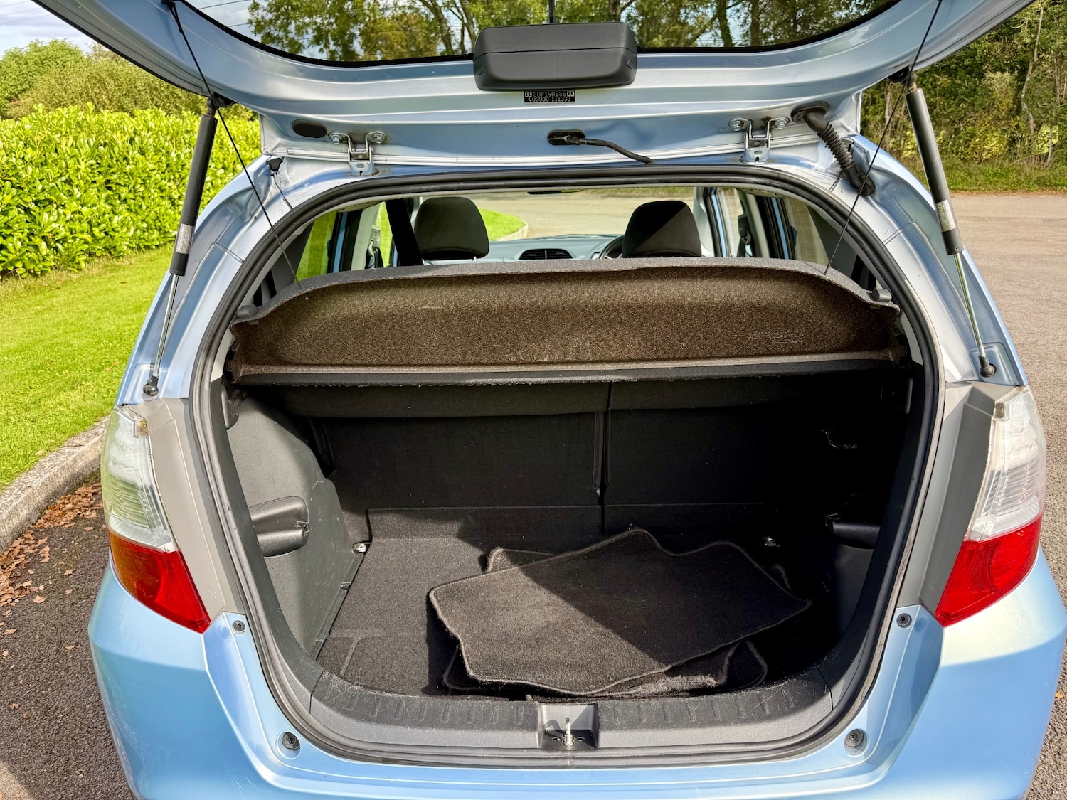 Used Honda Jazz 2010 for sale - 76107578: Photo 20