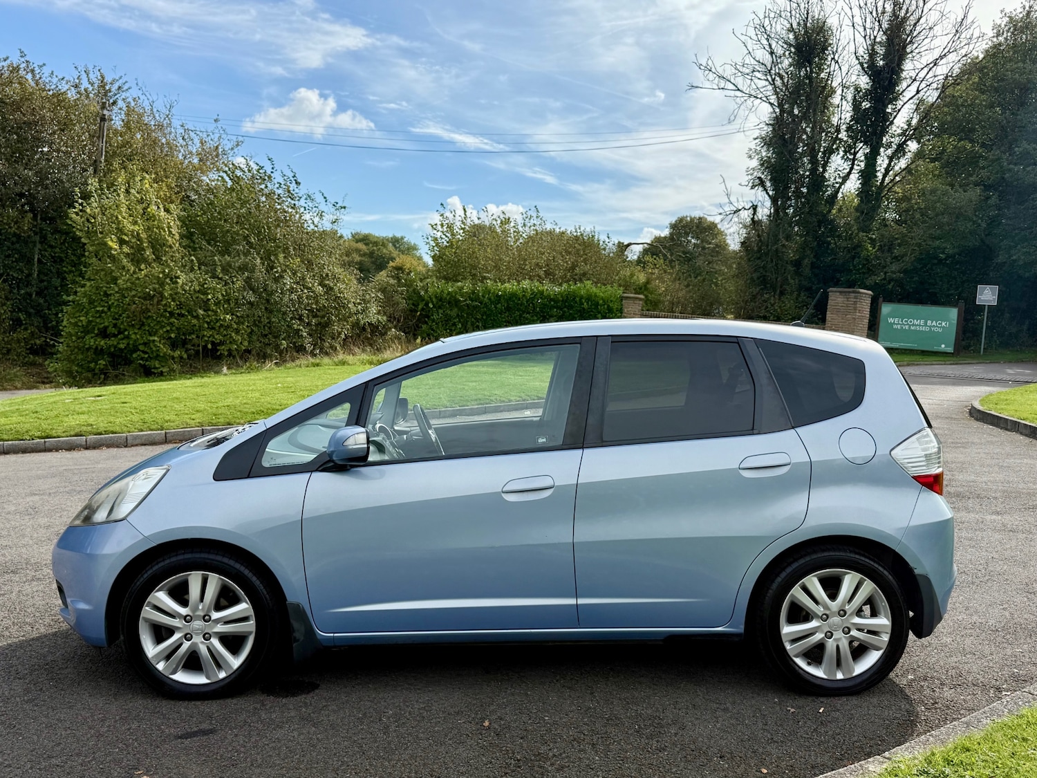 Used Honda Jazz 2010 for sale - 76107578: Photo 6