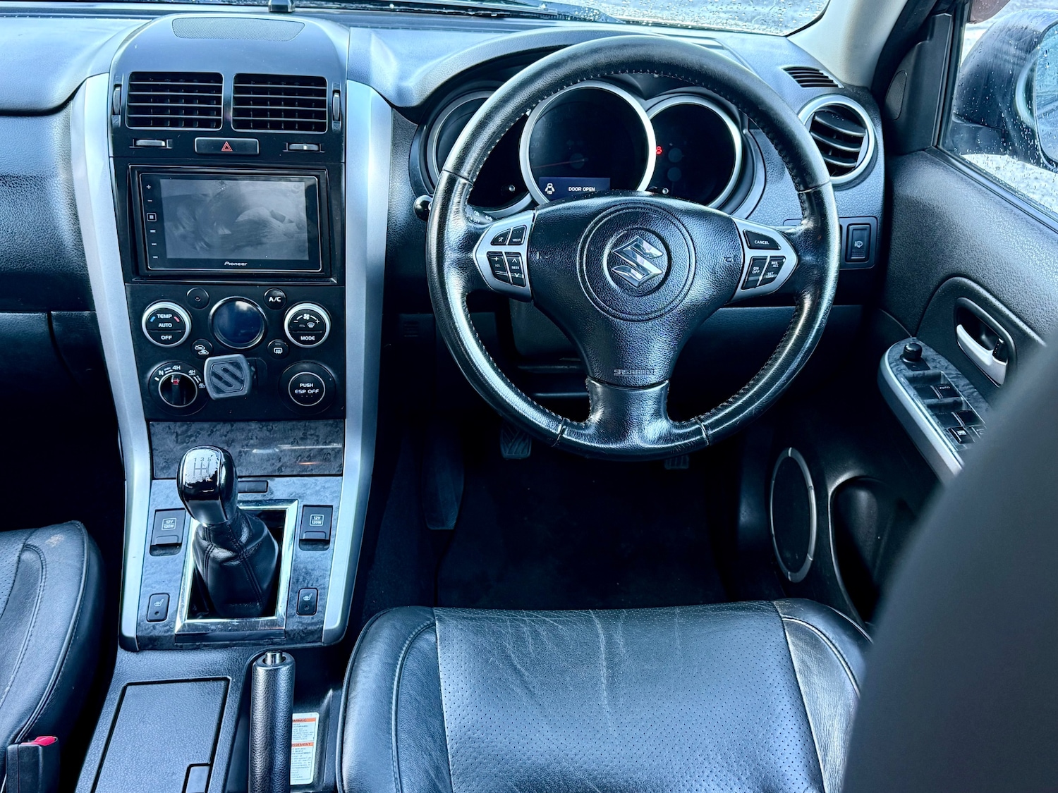 Used Suzuki Grand Vitara 2010 for sale - 77282571: Photo 12