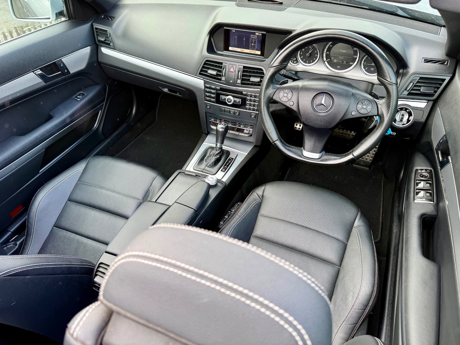 Used Mercedes-Benz E Class 2011 for sale - 78196583: Photo 16