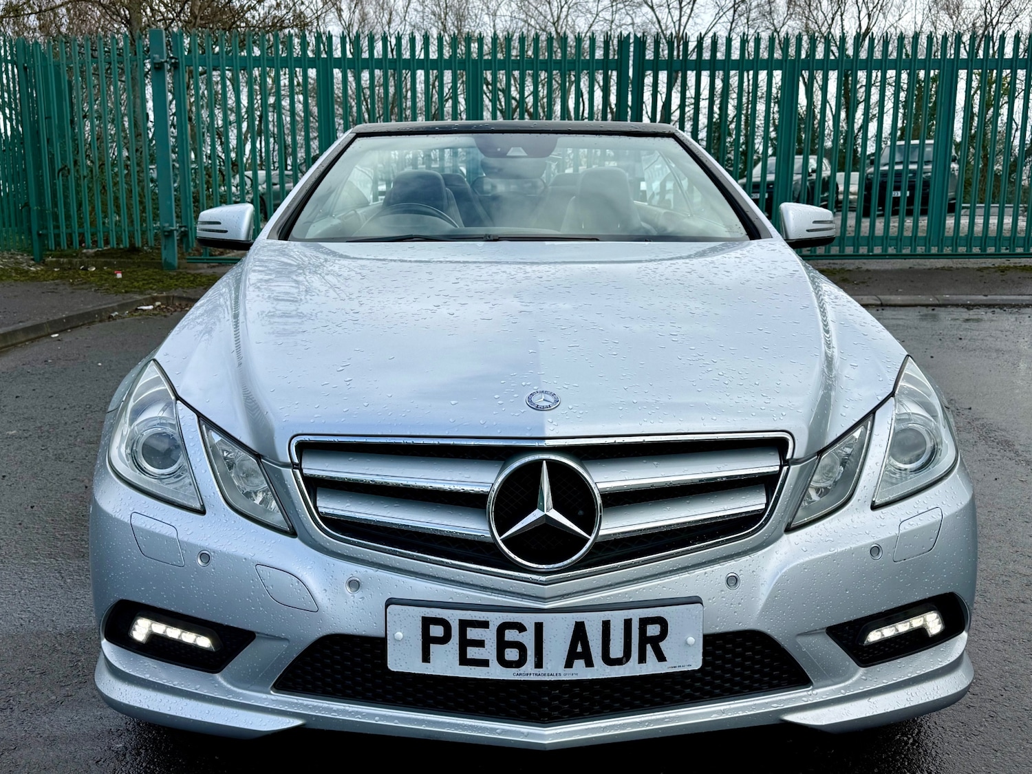 Used Mercedes-Benz E Class 2011 for sale - 78196583: Photo 2