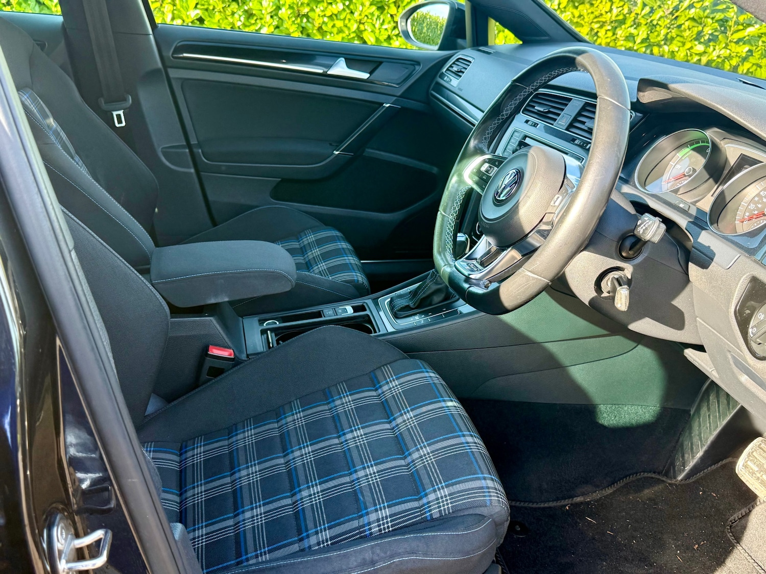 Used Volkswagen Golf 2015 for sale - 77640814: Photo 12