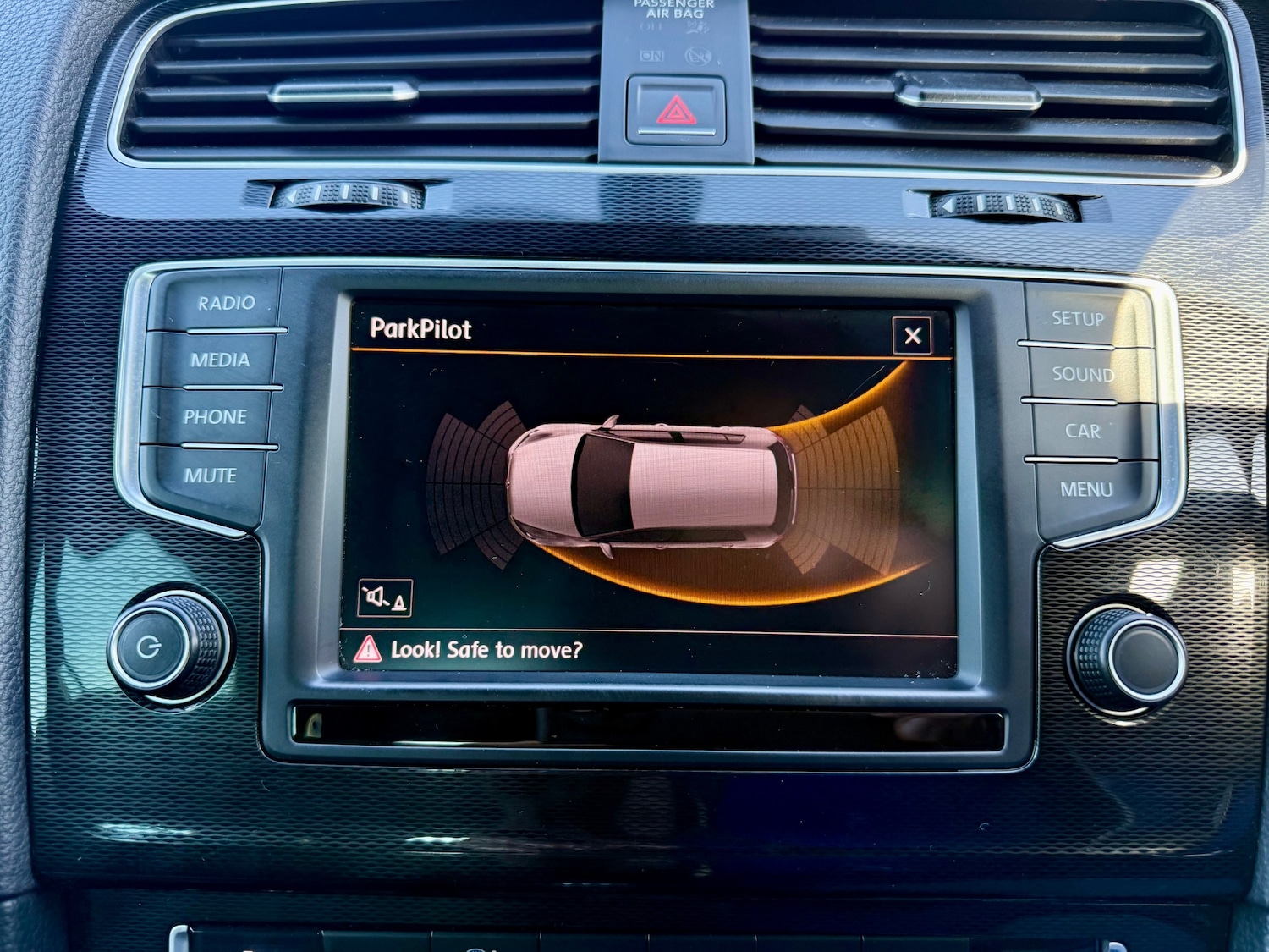 Used Volkswagen Golf 2015 for sale - 77640814: Photo 23